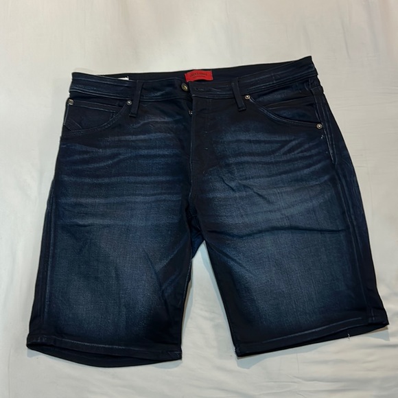 3 pairs of shorts in bundle - Picture 1 of 6